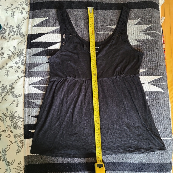 EXPRESS M Black Tank Top - Picture 5 of 6